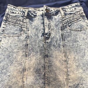 Women's Acid Wash Jeans